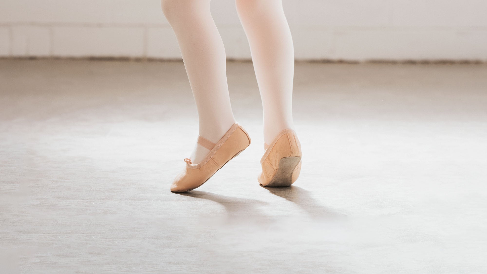 How to choose the right ballet shoes